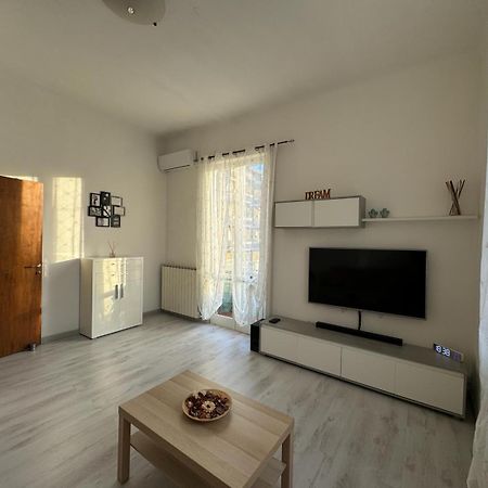 CeparanaLa Casa Di Carlotta公寓 外观 照片