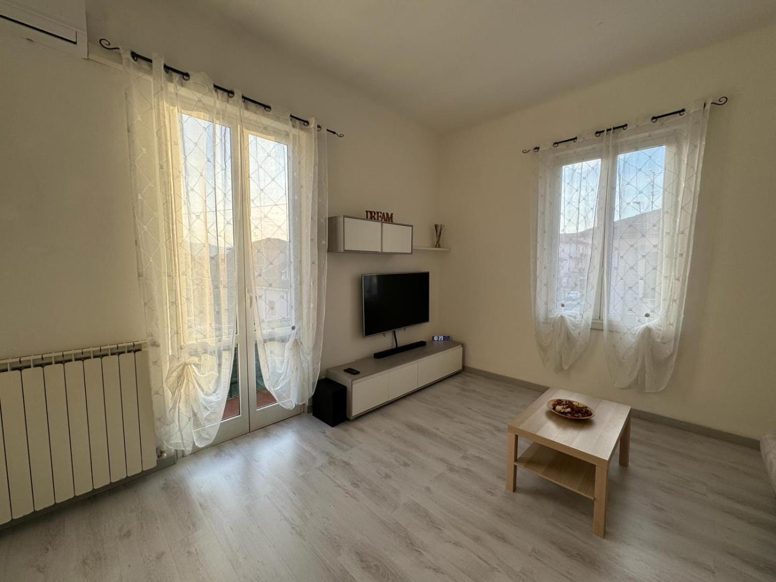 CeparanaLa Casa Di Carlotta公寓 外观 照片